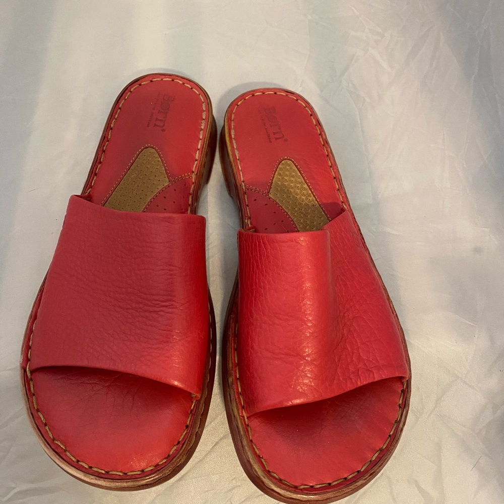 Born fuchsia Slide Sandals flip flops- Leather For Women